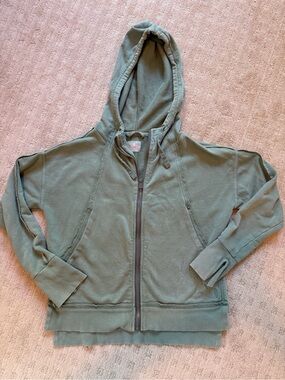 Free People movement zip up hoodie in olive green. Size XS